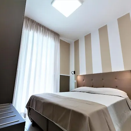 Apartman Poolside Escape *