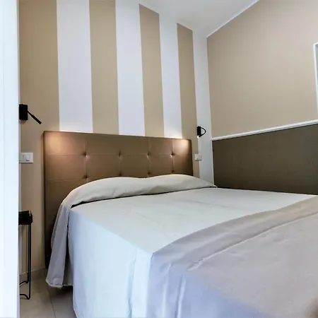 Apartamento Poolside Escape Alba Adriatica