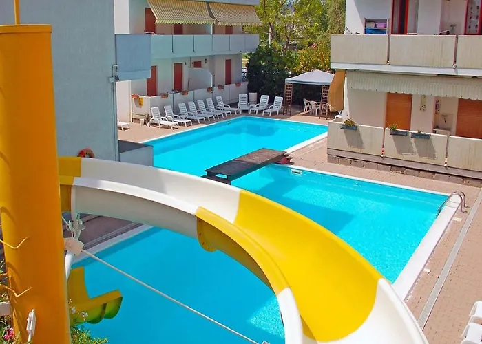 Apartment Poolside Escape Alba Adriatica