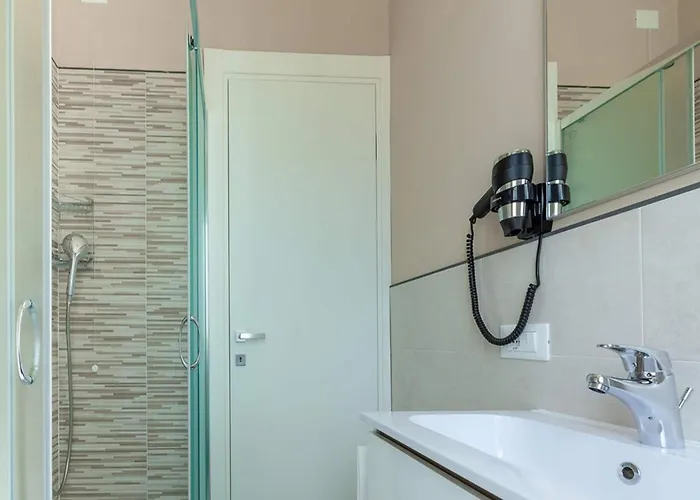 Apartman Poolside Escape